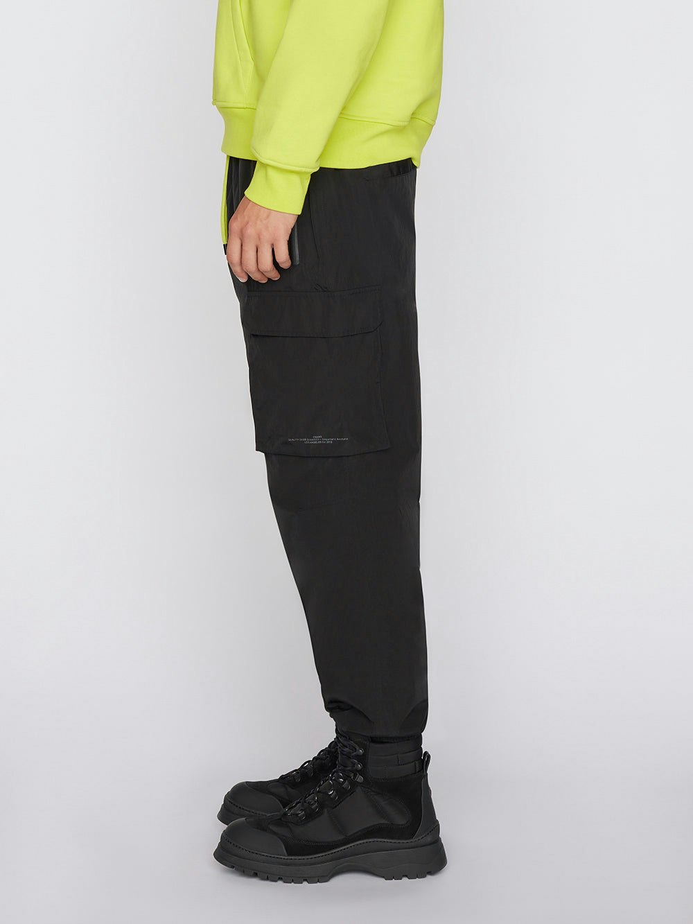 pants side view